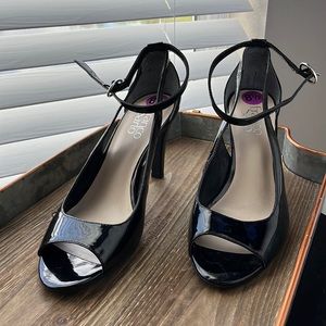 Franco Sarto Emmy Ankle Strap Patent Leather Peep Toe Pumps/heels - Black 8 1/2